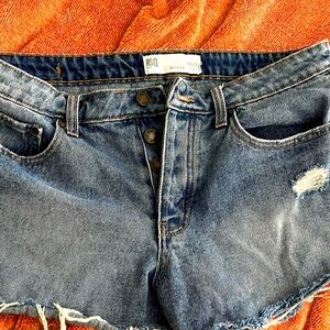 RSQ brand, size 29 boyfriend cut off jean short